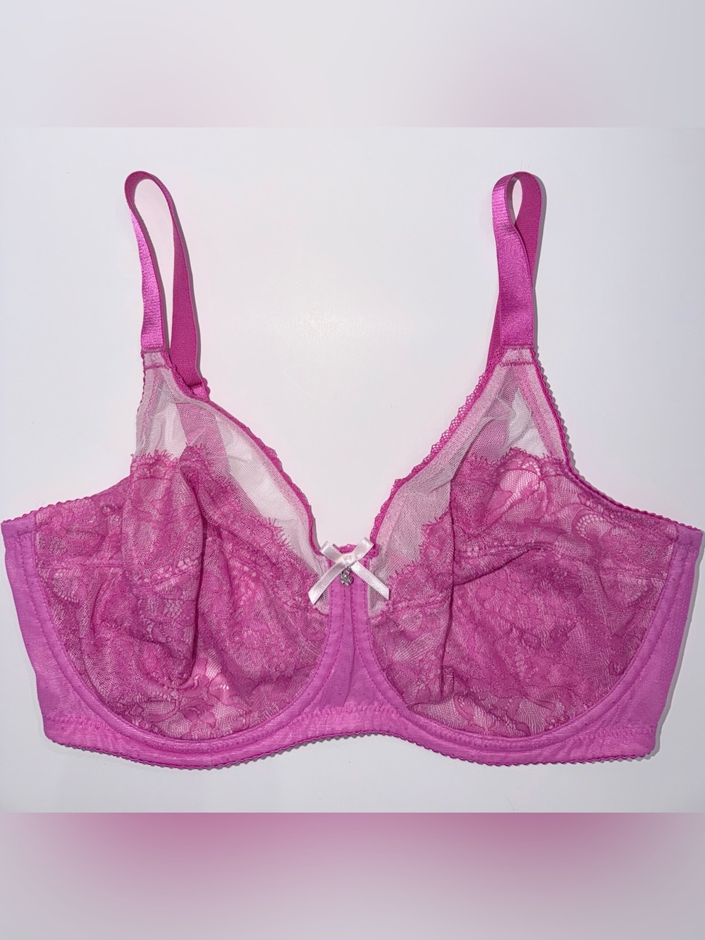 Wacoal Retro Underwire Lace Bra. Size 36D